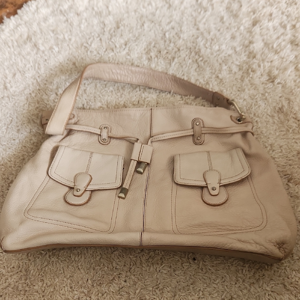 Elegant Cream Leather Handbag